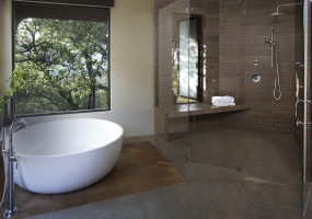 7.Los-Gatos-interior-design-company-master-bathroom-projects-portfolio