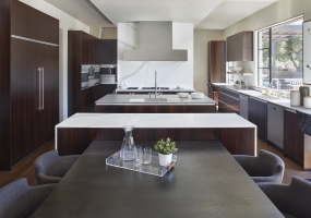 8-KITCHEN-WITH-CHAIRS-B